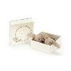 une adorable paire de chaussons petit lapin une adorable paire de chaussons petit lapin