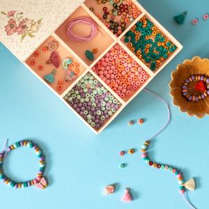 COFFRET DE PERLES EN BOIS série "les Rosalies"