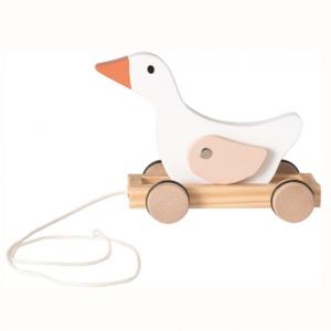 LA CANARD À PROMENER BATTANT DES AILES