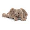 petite peluche éléphant pouvant se glisser dans une poche petite peluche éléphant pouvant se glisser dans une poche